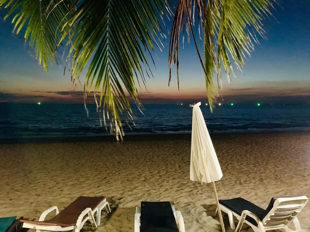 Lanta Paradise Beach Resort Ko Lanta 3*,