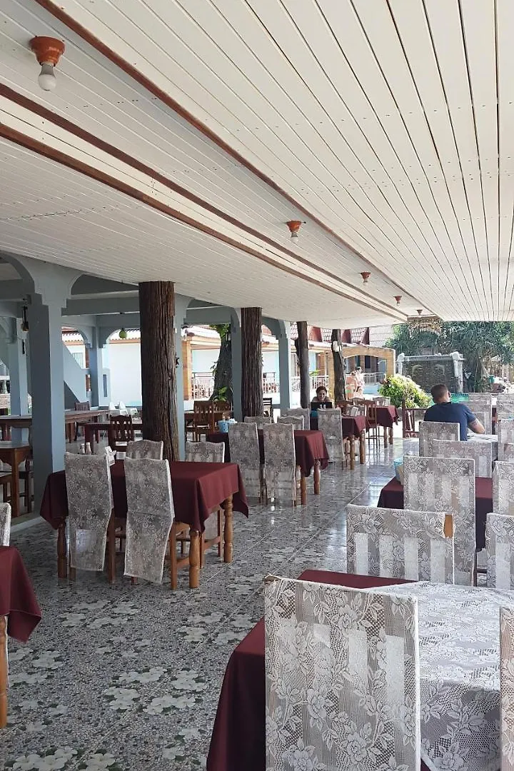 Lanta Paradise Beach Resort Ko Lanta